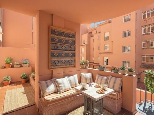 Apartment for sale in Rubí, El Castillo