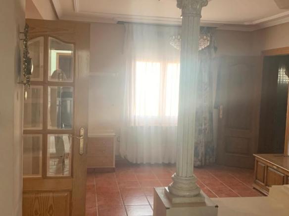 House or villa for sale on Calle la Juventud, 10, Murillo El Cuende
