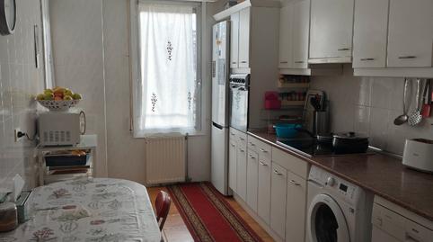 Apartment for sale on Calle de Bartolomé de Carranza, 48, Mendebaldea – Ermitagaña
