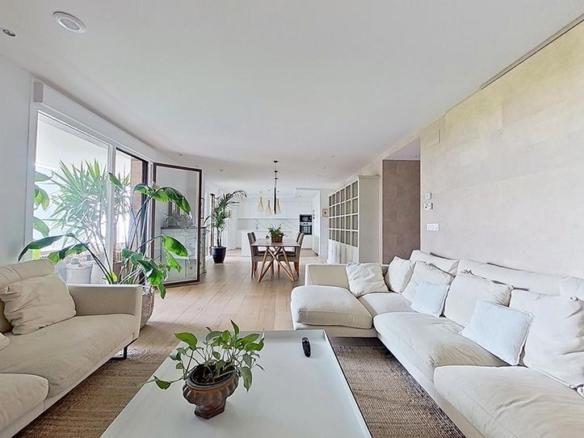 Apartment for sale on Calle Manuel López González, Lezkairu