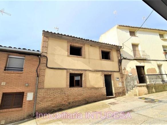 House or villa for sale in Cuesta del Río Molino, Corella