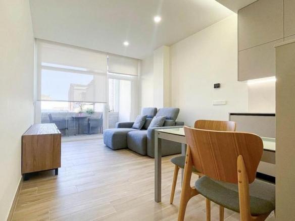 Apartment for sale in Zaragoza, Griseras – Gardachales