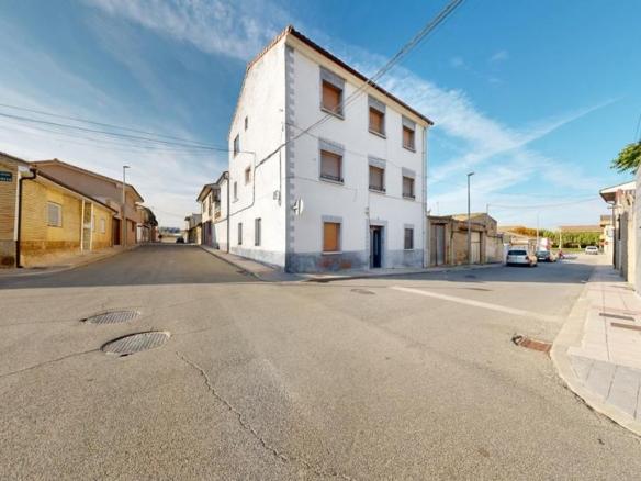 Apartment for sale in Carcastillo – Calle Sanguesa 4. Carcastillo, Carcastillo