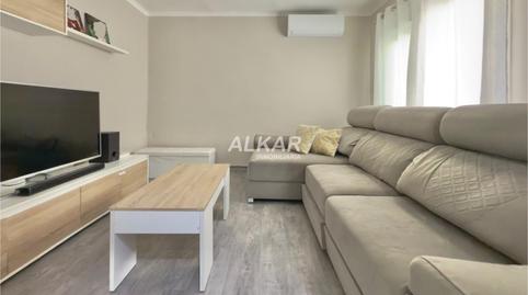 House or villa for sale on Calle del Estanque, Lourdes