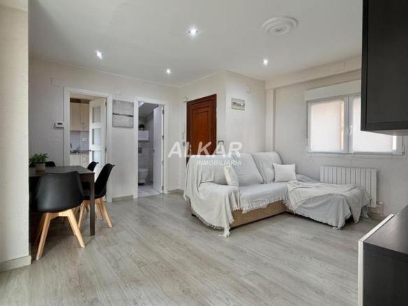 Apartment for sale on Griseras Street, Griseras – Gardachales