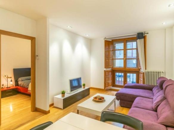 Apartment for sale on Calle de la Merced, Old Town