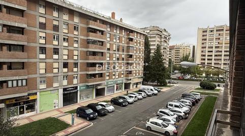 Apartment for sale in Pío XII, Mendebaldea – Ermitagaña