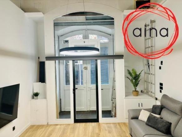 Commercial premises for sale on Calle Francisco Javier / Rincon de la Aduana, Old Town