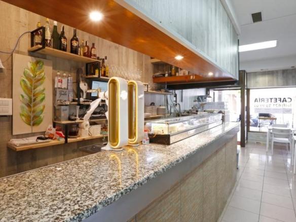 Premises for sale in Griseras – Gardachales