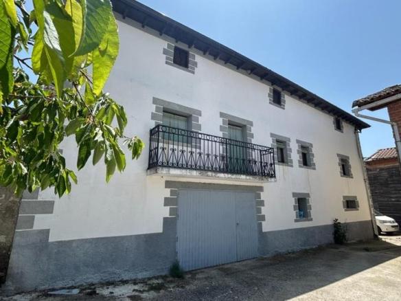 House or villa for sale in Urraul Alto