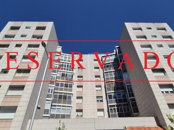 Apartment for sale on Avenida de Bayona, 34, San Juan
