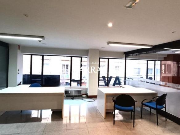 Office for sale in the city center