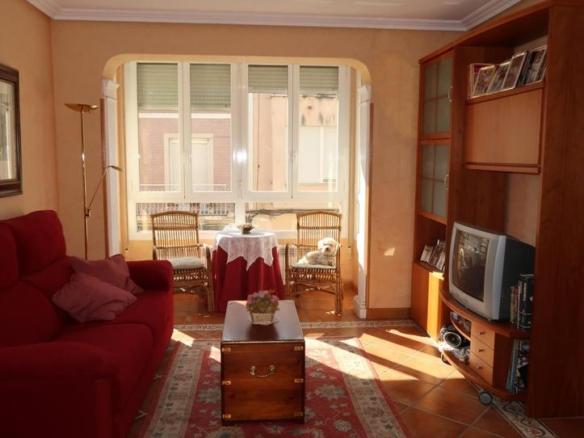 Apartment for sale in Funes