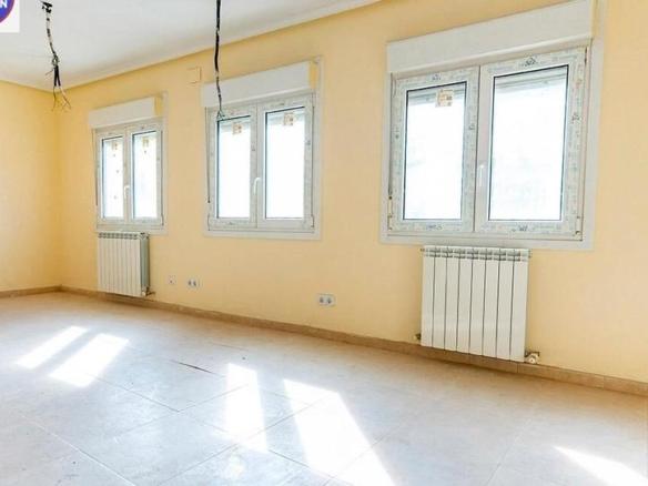 Duplex for sale in Peralta / Azkoien
