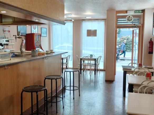 Commercial premises for sale on Avenida de Guipúzcoa, Berriozar