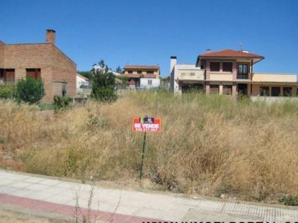 Residential property for sale in Olite / Erriberri