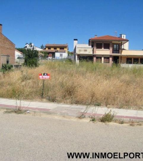 Residential property for sale in Olite / Erriberri