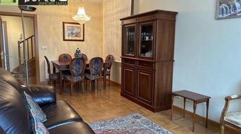 Townhouse for sale in Olite / Erriberri