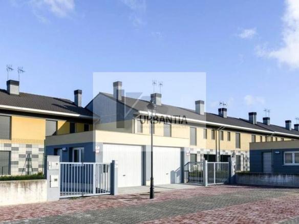 House or villa for sale in Río Robo, Enériz / Eneritz