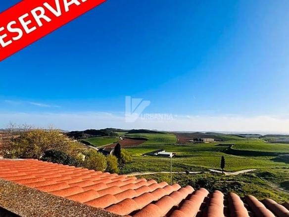 Townhouse for sale in Berbinzana, Larraga