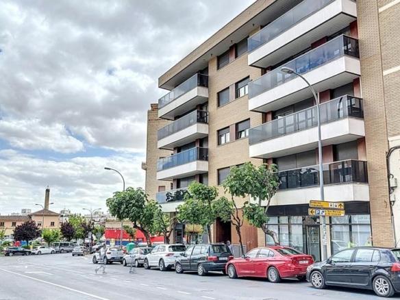 Commercial premises for sale in Tudela – Cuesta de la Estación, 7, Griseras – Gardachales