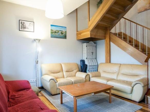 Townhouse for sale in De Los Fueros, Puente la Reina / Gares