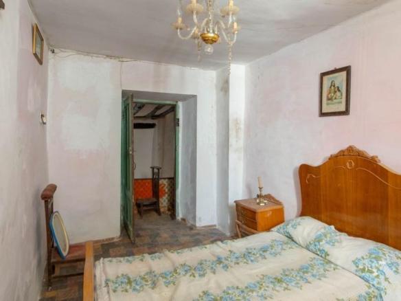 Townhouse for sale in Guirguillano
