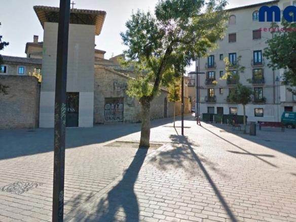 Commercial premises for sale on Calle de Los Descalzos, 78, Old Town