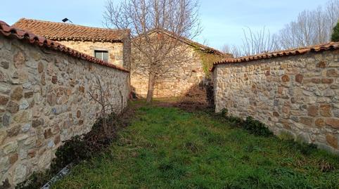 Townhouse for sale on Calle Iglesia Bsm, 44, Aguilar de Campoo