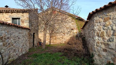 Townhouse for sale on Calle Iglesia Bsm, 44, Aguilar de Campoo
