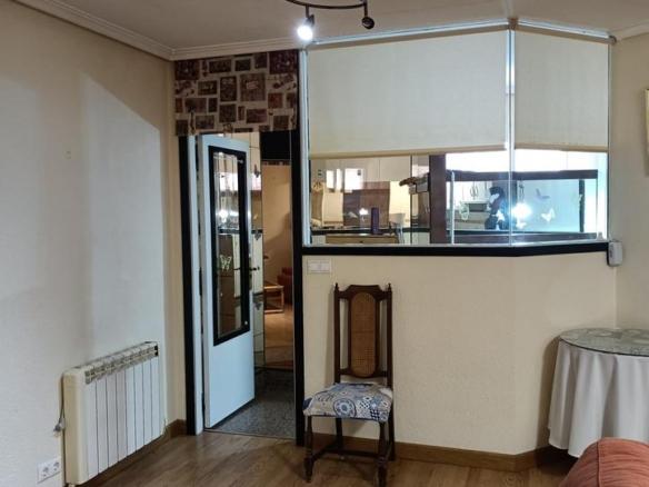 Apartment for sale on Calle Pesquera, Aguilar de Campoo
