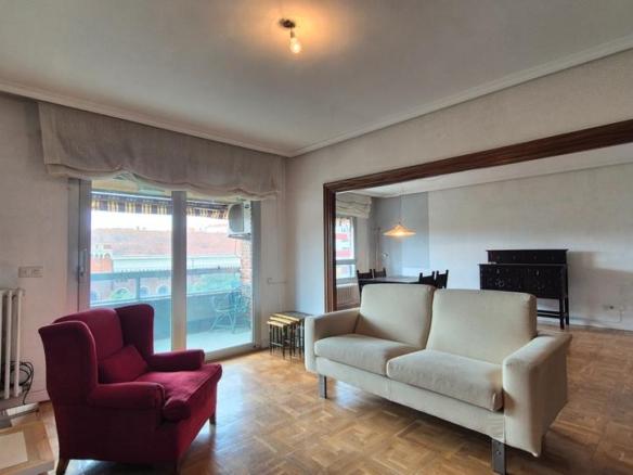 Apartment for sale on Avenida Manuel Rivera, Centro