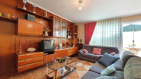 Townhouse for sale on Avenida Palencia, Dueñas