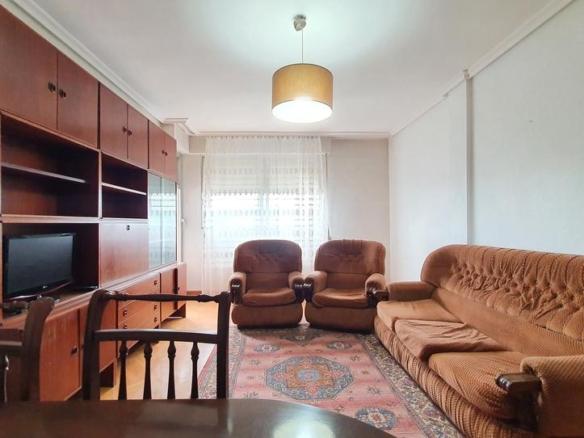 Apartment for sale on Ximénez Sandoval Street, Venta de Baños