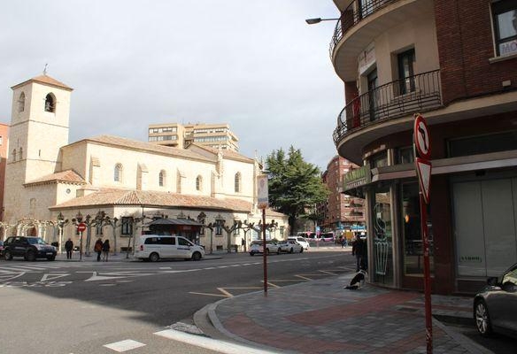 Apartment for sale on Calle la Puebla, Centro