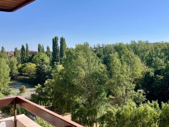 Apartment for sale in the city center