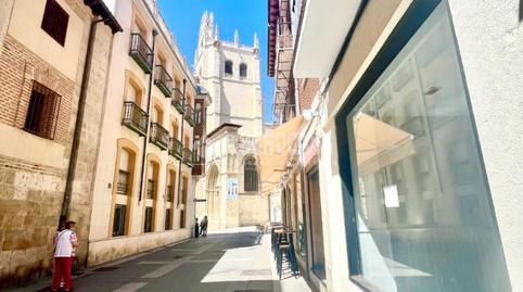 Commercial space for sale in the city center