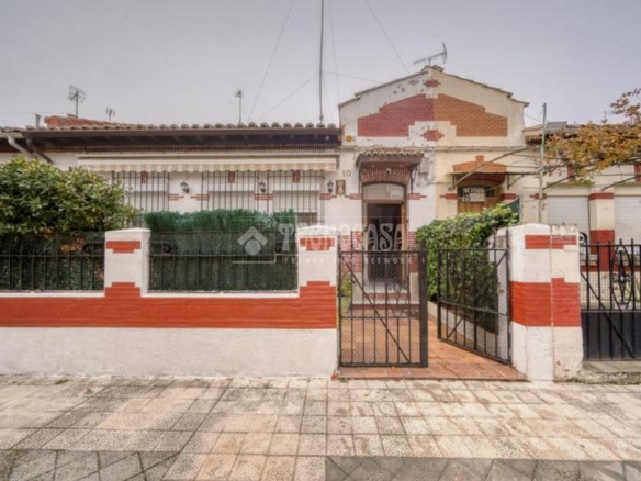 Townhouse for sale in Campo de la Juventud