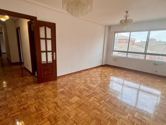 Apartment for sale in Venta de Baños – Recesvinto, Venta de Baños