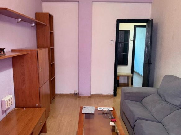 Apartment for sale on Calle del General Ricardos, La Granja