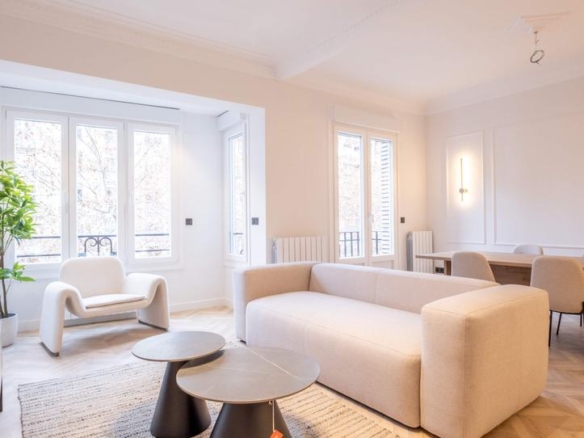 Apartment for sale on Paseo Gran Via (Ramon y Cajal), 19, Paseo Sagasta