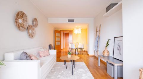 Apartment for sale on Calle Ibón de Astún, 17, Miralbueno