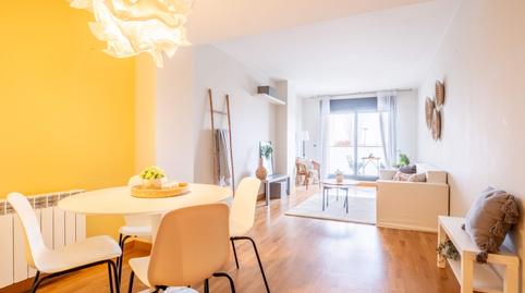 Apartment for sale on Calle Ibón de Astún, 17, Miralbueno