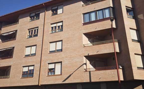 Duplex for sale at Paseo de Sixto Celorrio, 45, Estación – San Antonio