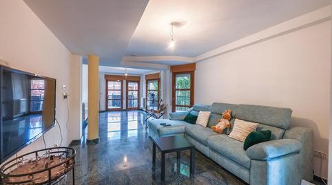House or villa for sale on Calle Rio Jalon (Margarita), Plaza de Toros – Barón de Warsage