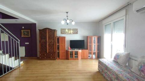 Townhouse for sale on Calle S Francisco, Lumpiaque