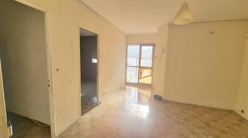 Apartment for sale on Avenida San Juan de la Peña, Salvador Allende