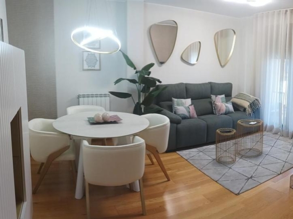 Apartment for sale in Barón de Warsage, Plaza de Toros – Barón de Warsage