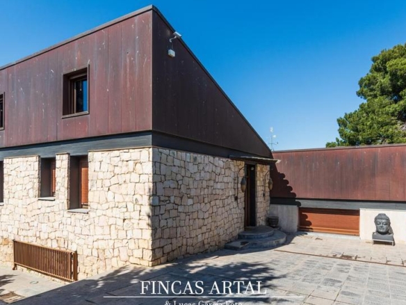 House or villa for sale in Colonia San Lamberto, Venta del Olivar