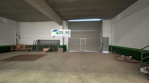 Industrial building for sale on Calle Borderea, Cartuja Baja